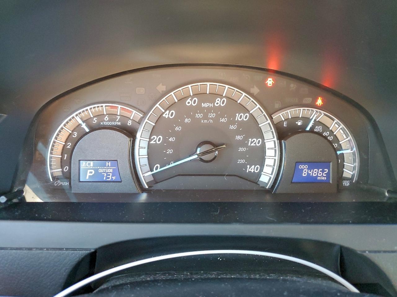 2014 TOYOTA CAMRY L photo 9