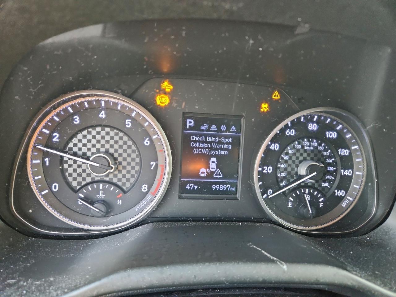 2019 HYUNDAI ELANTRA photo 9