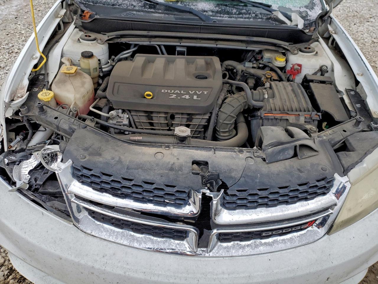 2013 DODGE AVENGER SE photo 11