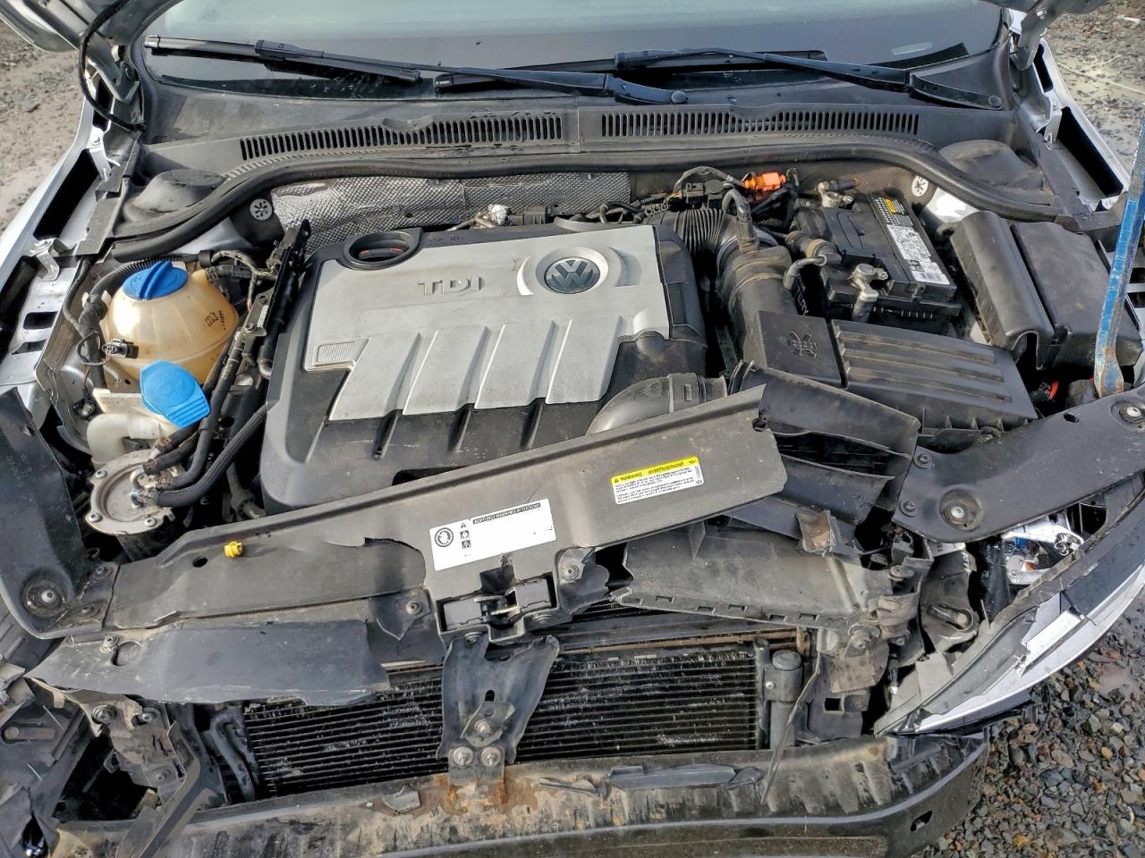 2014 VOLKSWAGEN JETTA TDI photo 11