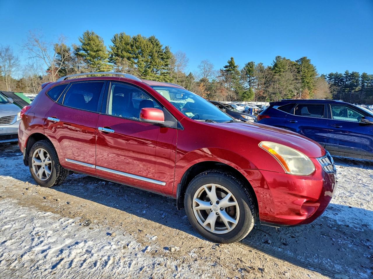 2011 NISSAN ROGUE S photo 4