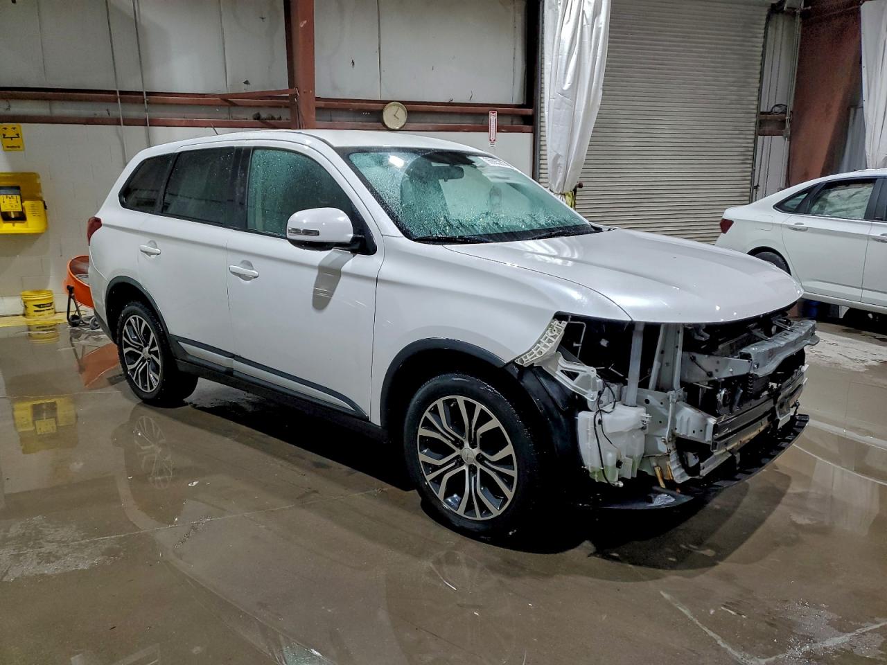 2016 MITSUBISHI OUTLANDER SE photo 4