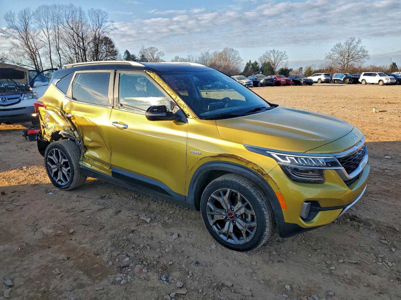 2023 KIA SELTOS SX photo 4