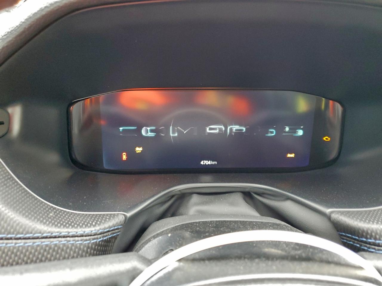 2025 JEEP COMPASS LATITUDE LUX photo 9