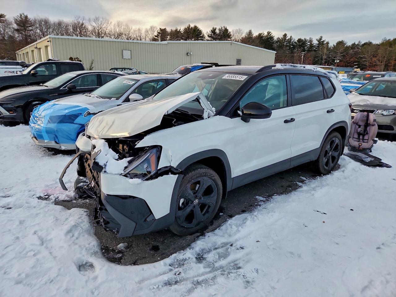 2025 VOLKSWAGEN TAOS