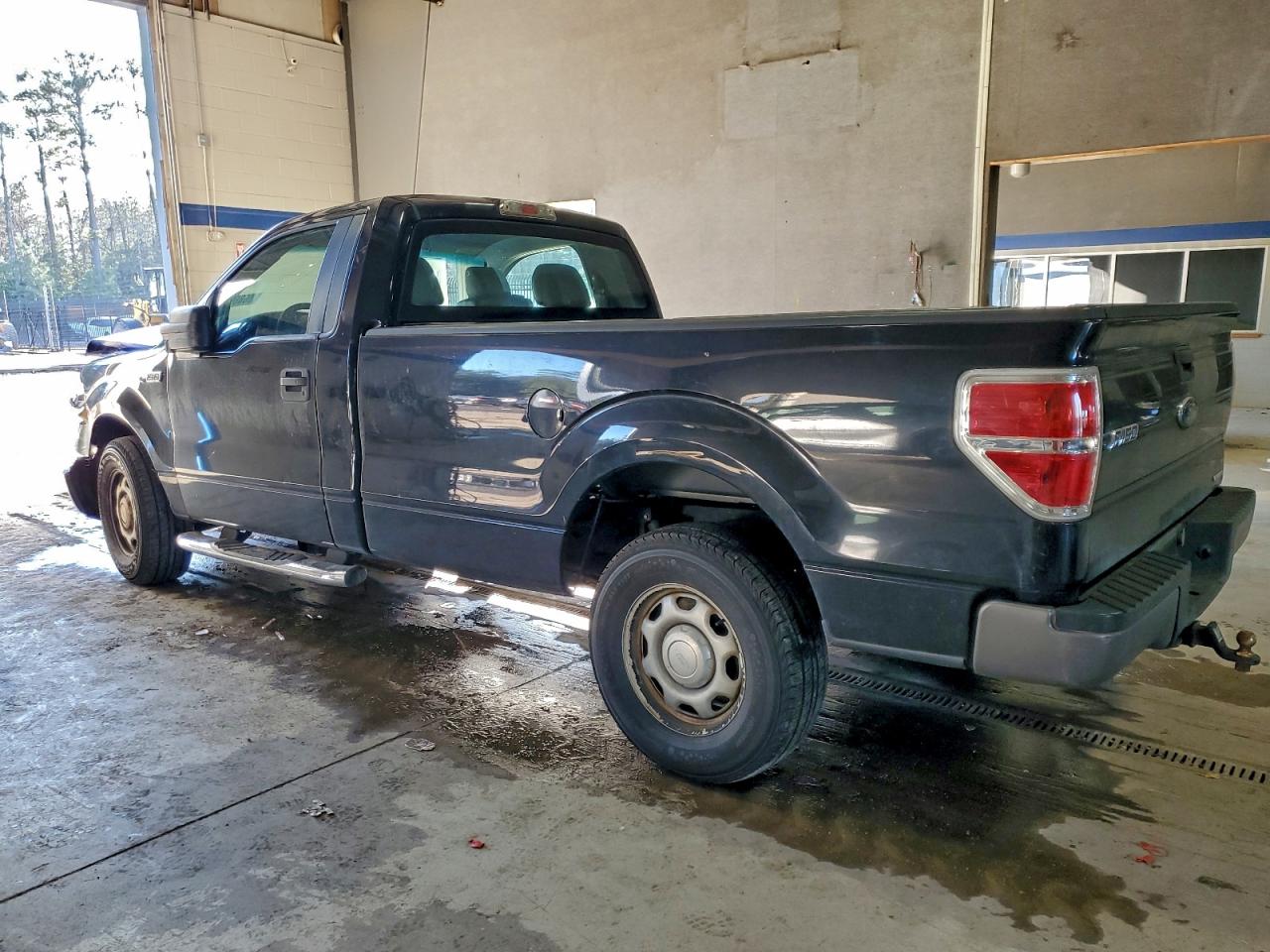2014 FORD F150 photo 2