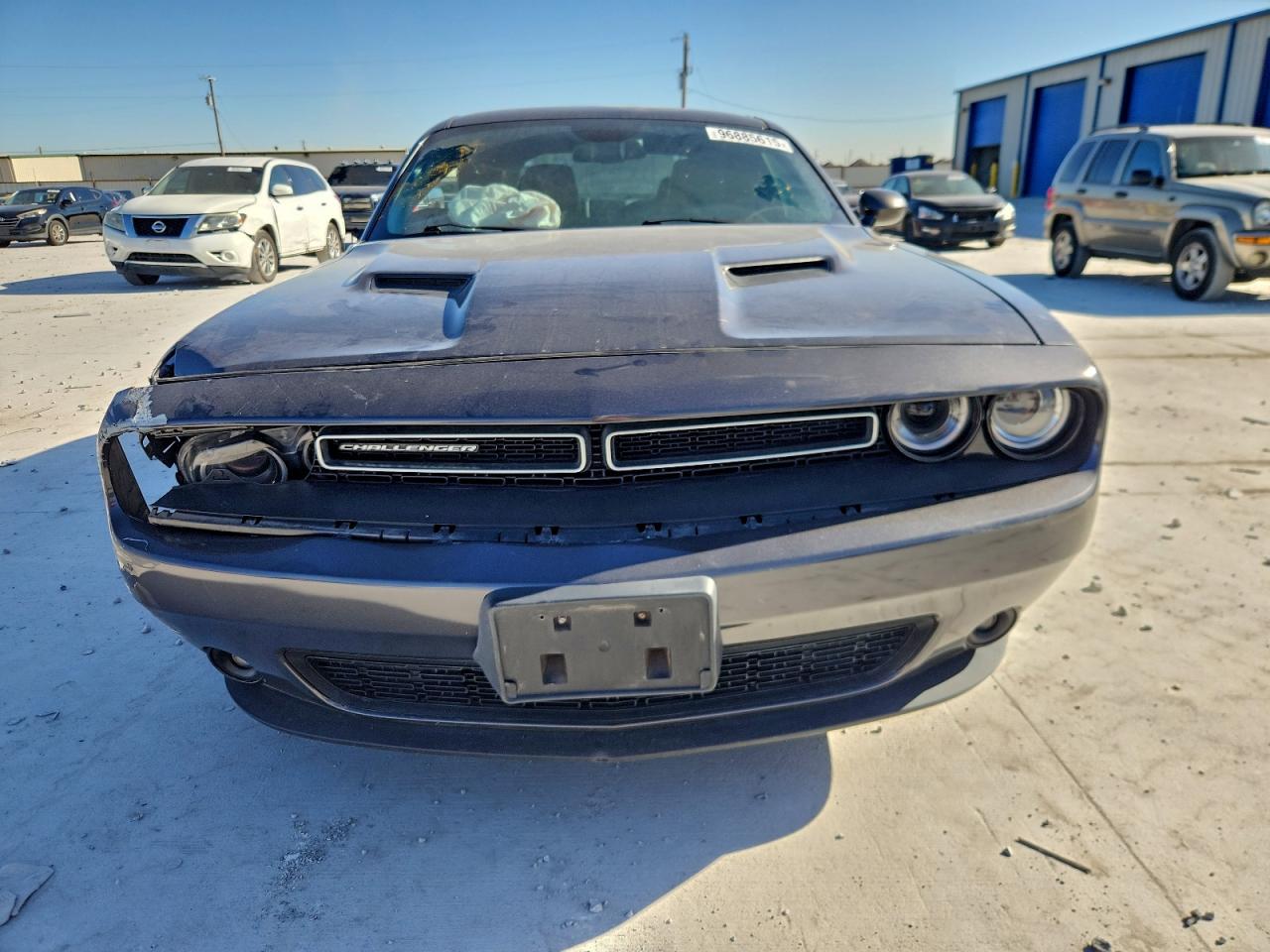 2016 DODGE CHALLENGER SXT photo 5
