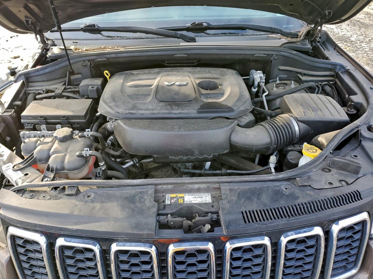 2018 JEEP GRAND CHEROKEE LIMITED photo 12