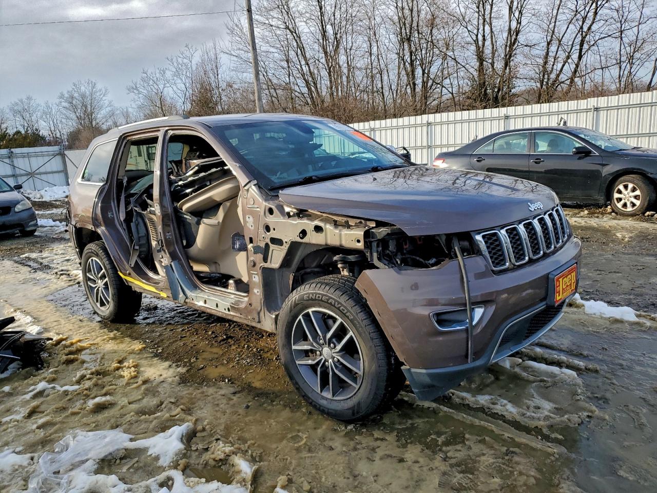 2018 JEEP GRAND CHEROKEE LIMITED photo 4