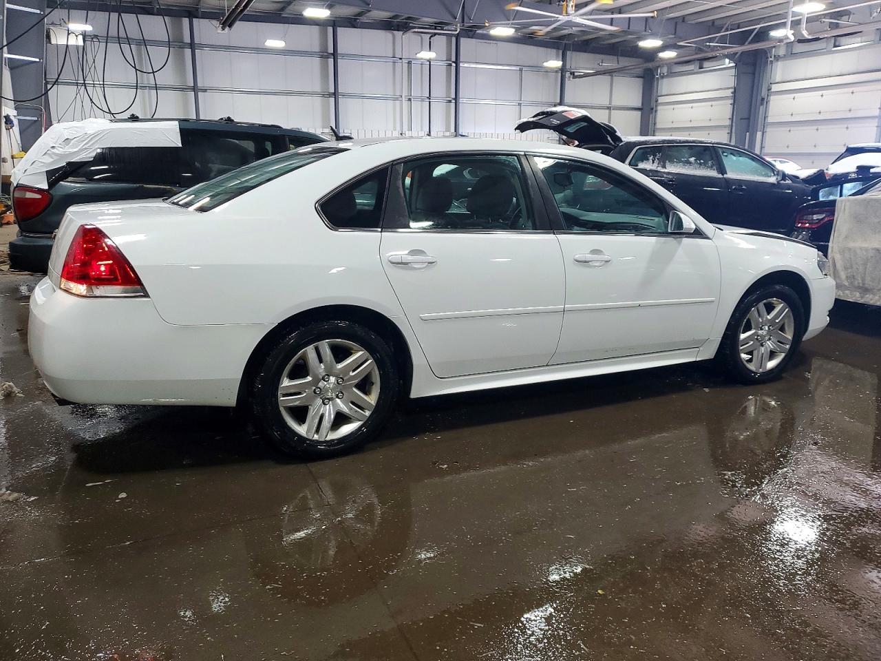 2013 CHEVROLET IMPALA LT photo 3