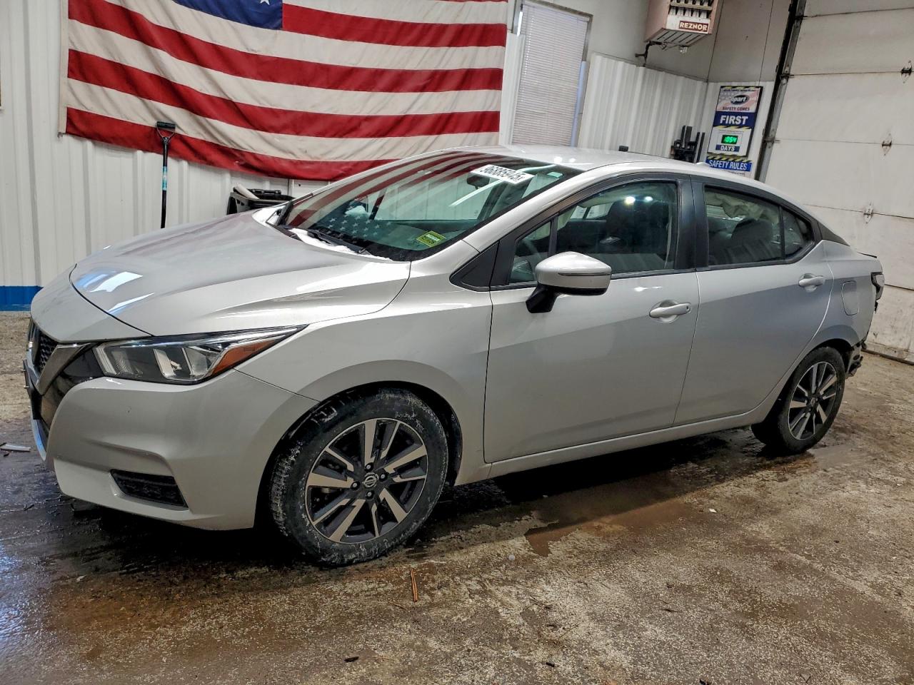 2021 NISSAN VERSA
