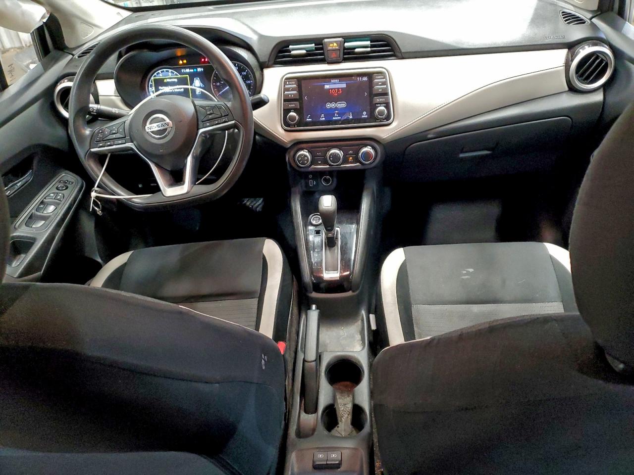 2021 NISSAN VERSA SV photo 8