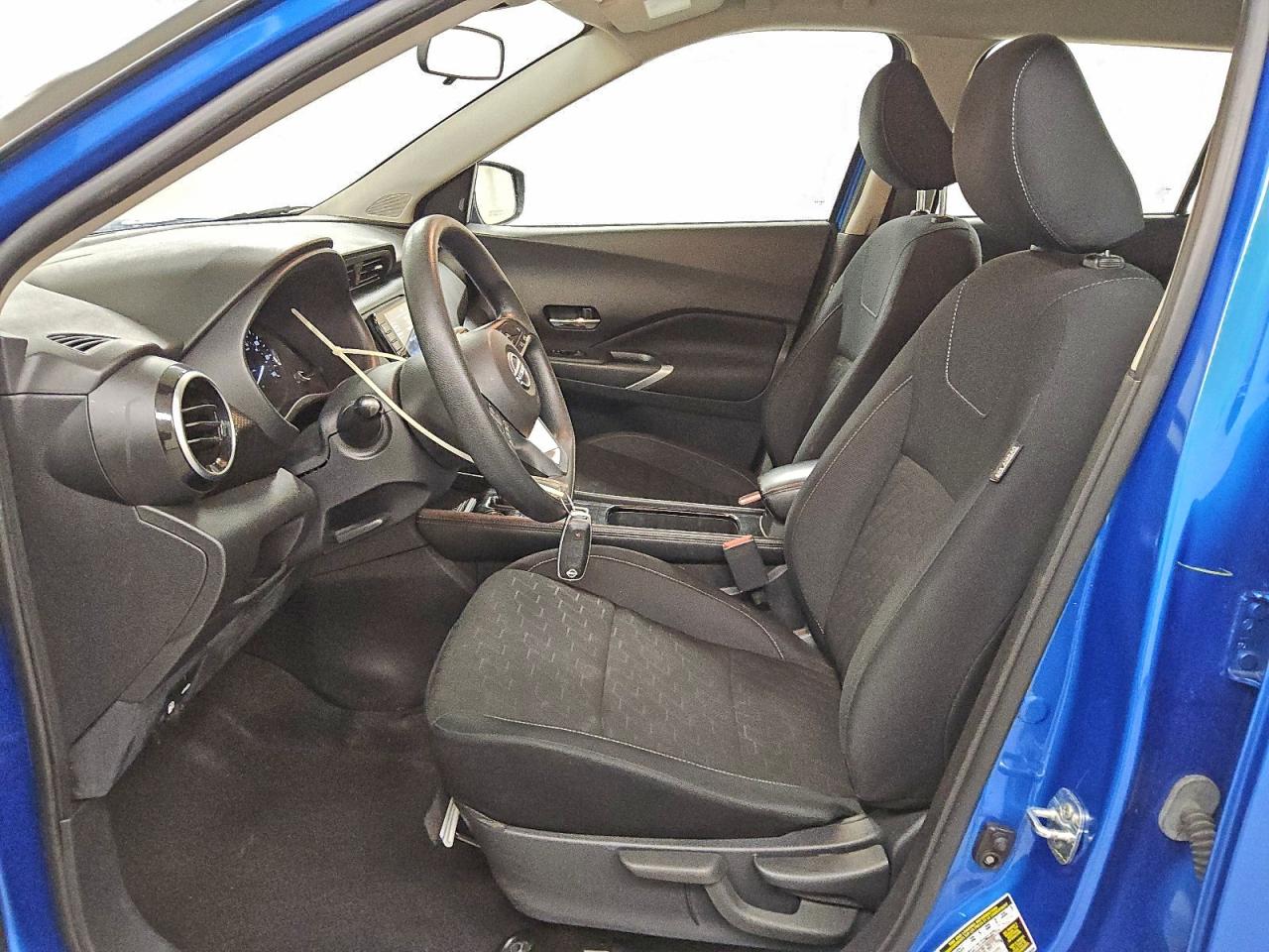 2023 NISSAN KICKS SV photo 7