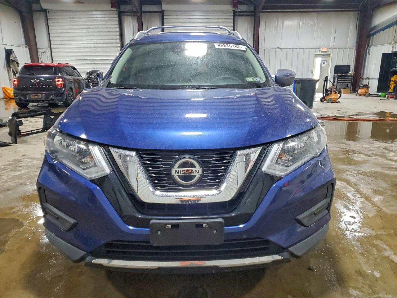 2019 NISSAN ROGUE S photo 5