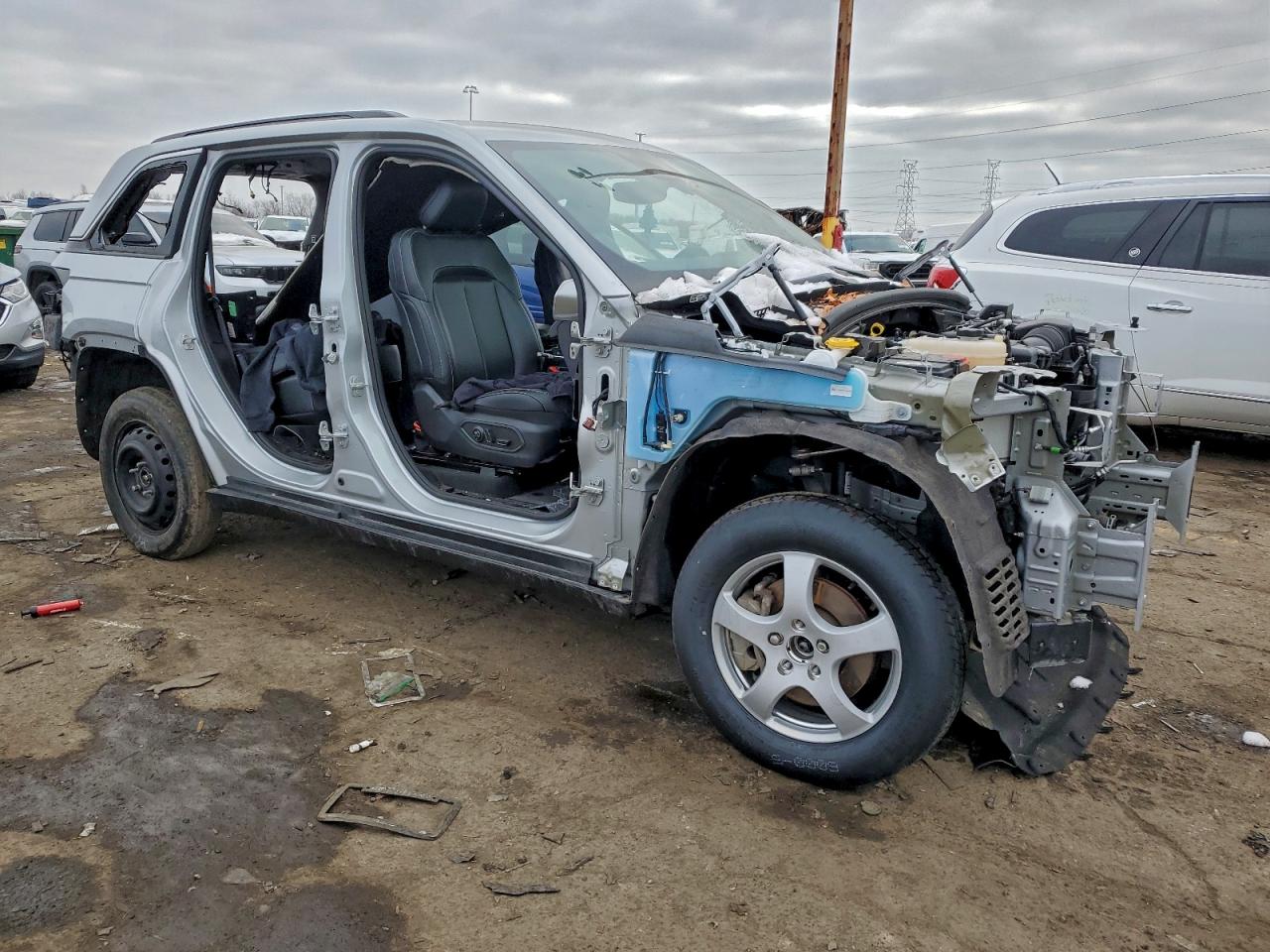 2024 JEEP GRAND CHEROKEE LIMITED photo 4