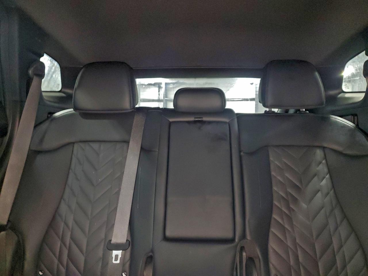 2025 KIA SPORTAGE X LINE photo 10