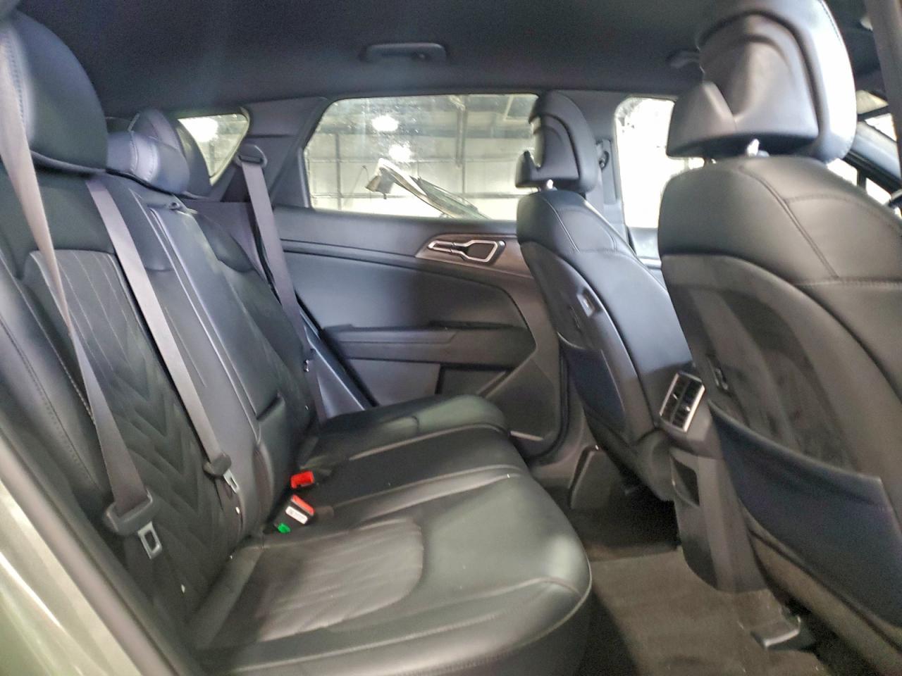 2025 KIA SPORTAGE X LINE photo 11