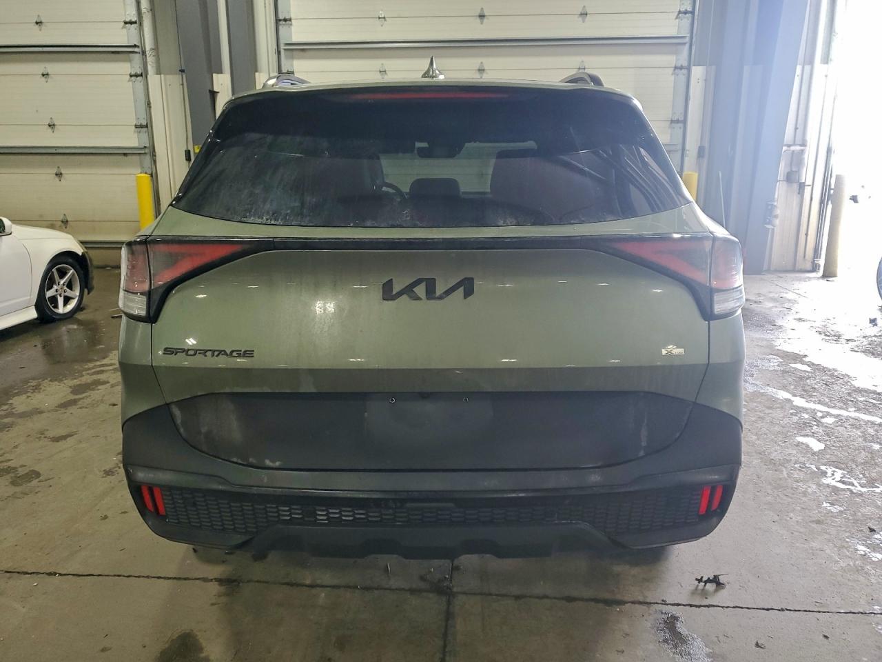 2025 KIA SPORTAGE X LINE photo 6