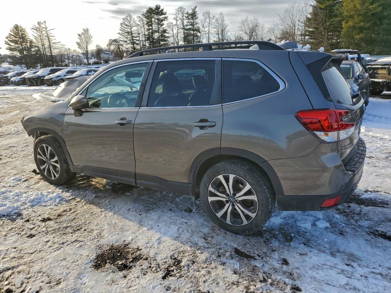 2020 SUBARU FORESTER LIMITED photo 2