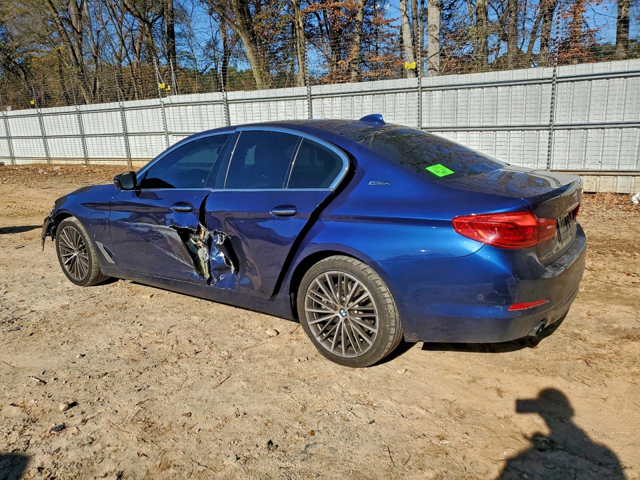 2018 BMW 530E photo 2