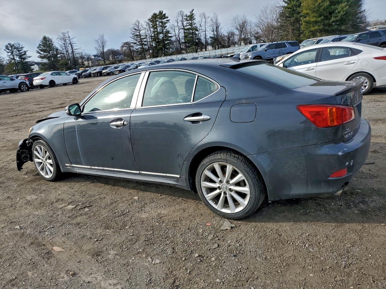 2009 LEXUS IS 250 photo 2