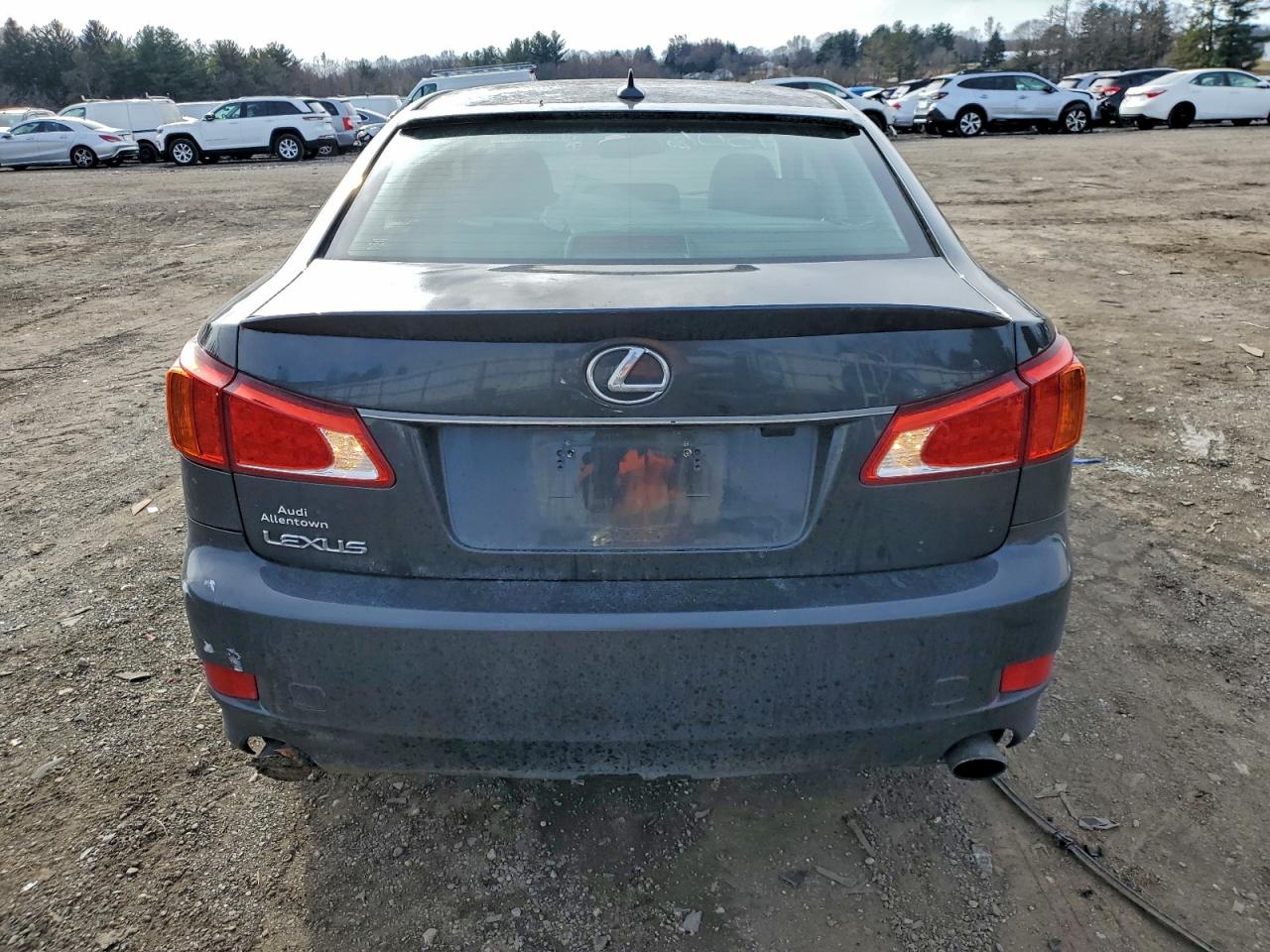 2009 LEXUS IS 250 photo 6