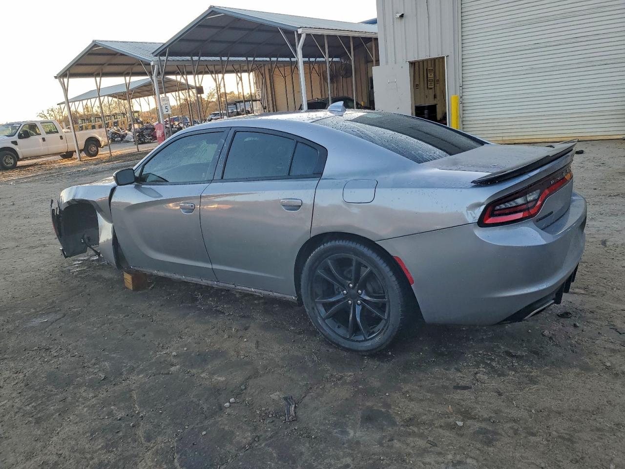 2016 DODGE CHARGER SXT photo 2