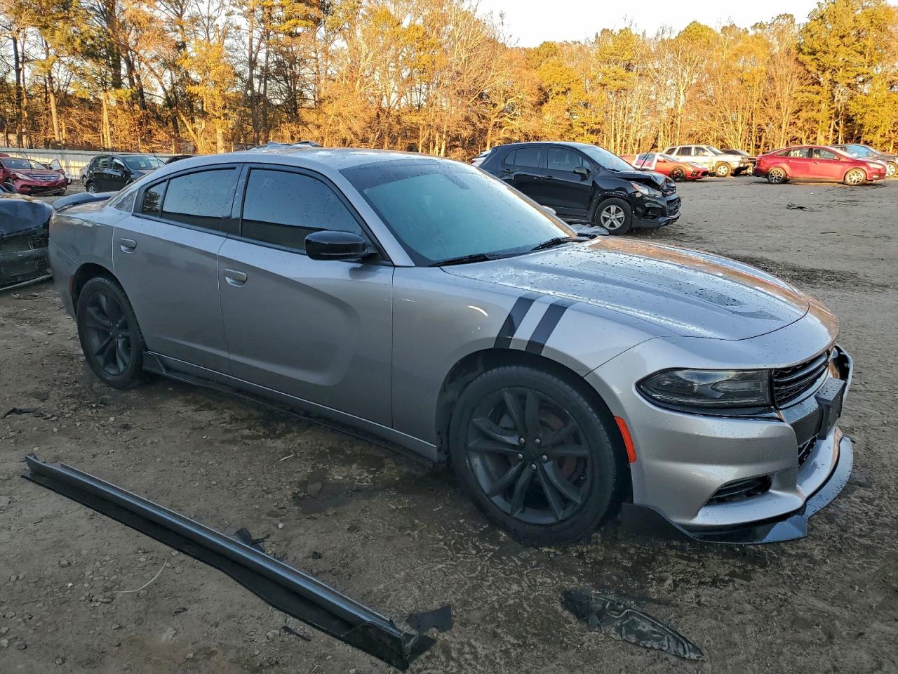 2016 DODGE CHARGER SXT photo 4