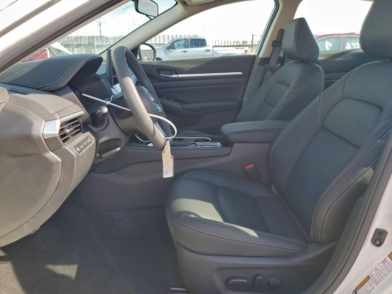 2025 NISSAN ALTIMA SL photo 7
