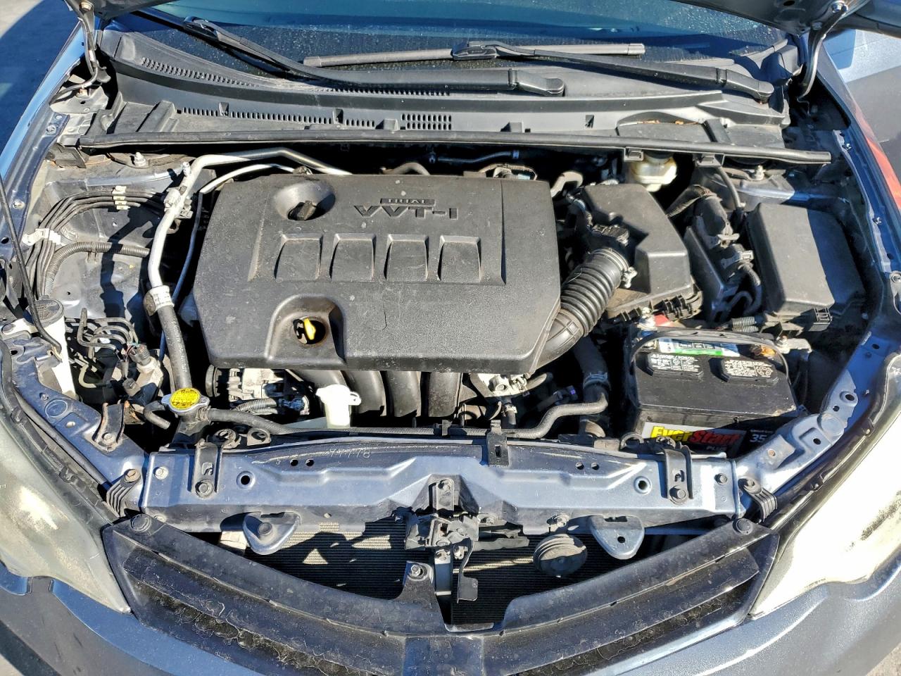 2015 TOYOTA COROLLA L photo 11