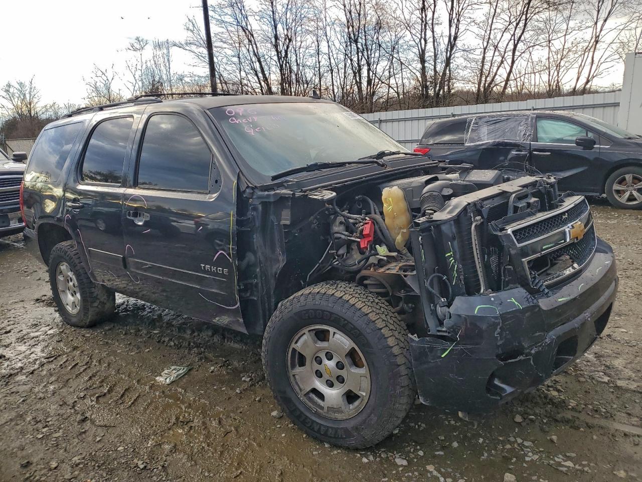 2013 CHEVROLET TAHOE K1500 LS photo 4