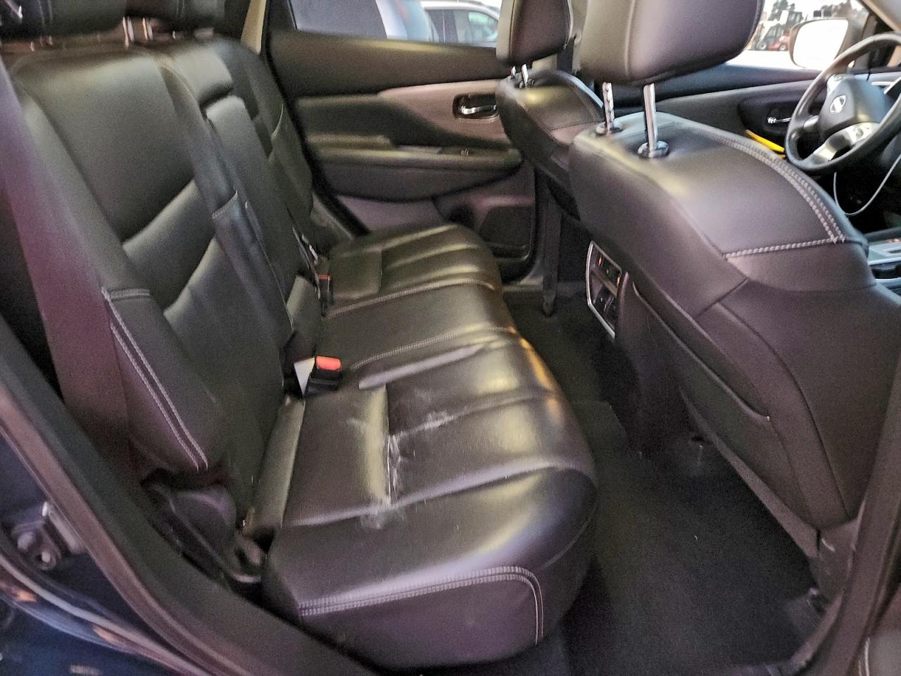 2018 NISSAN MURANO S photo 11