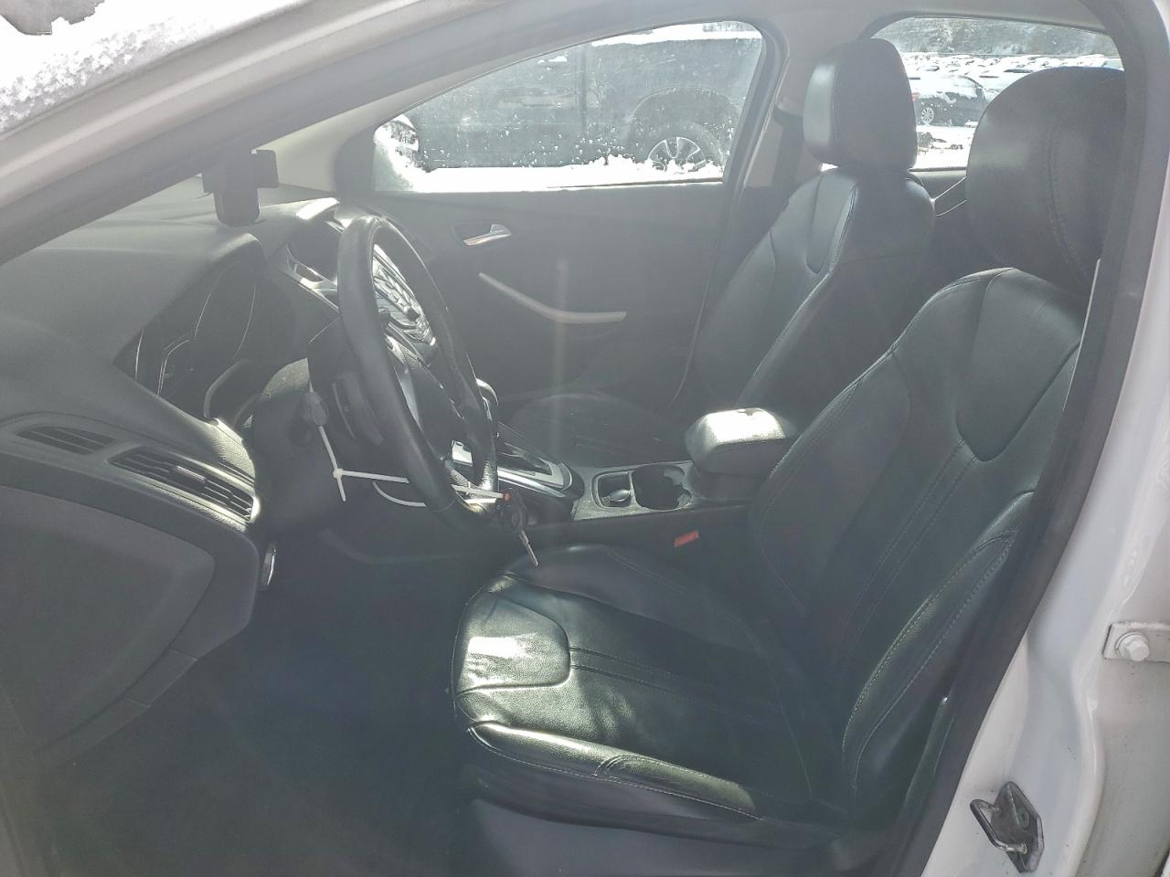 2013 FORD FOCUS SE photo 13