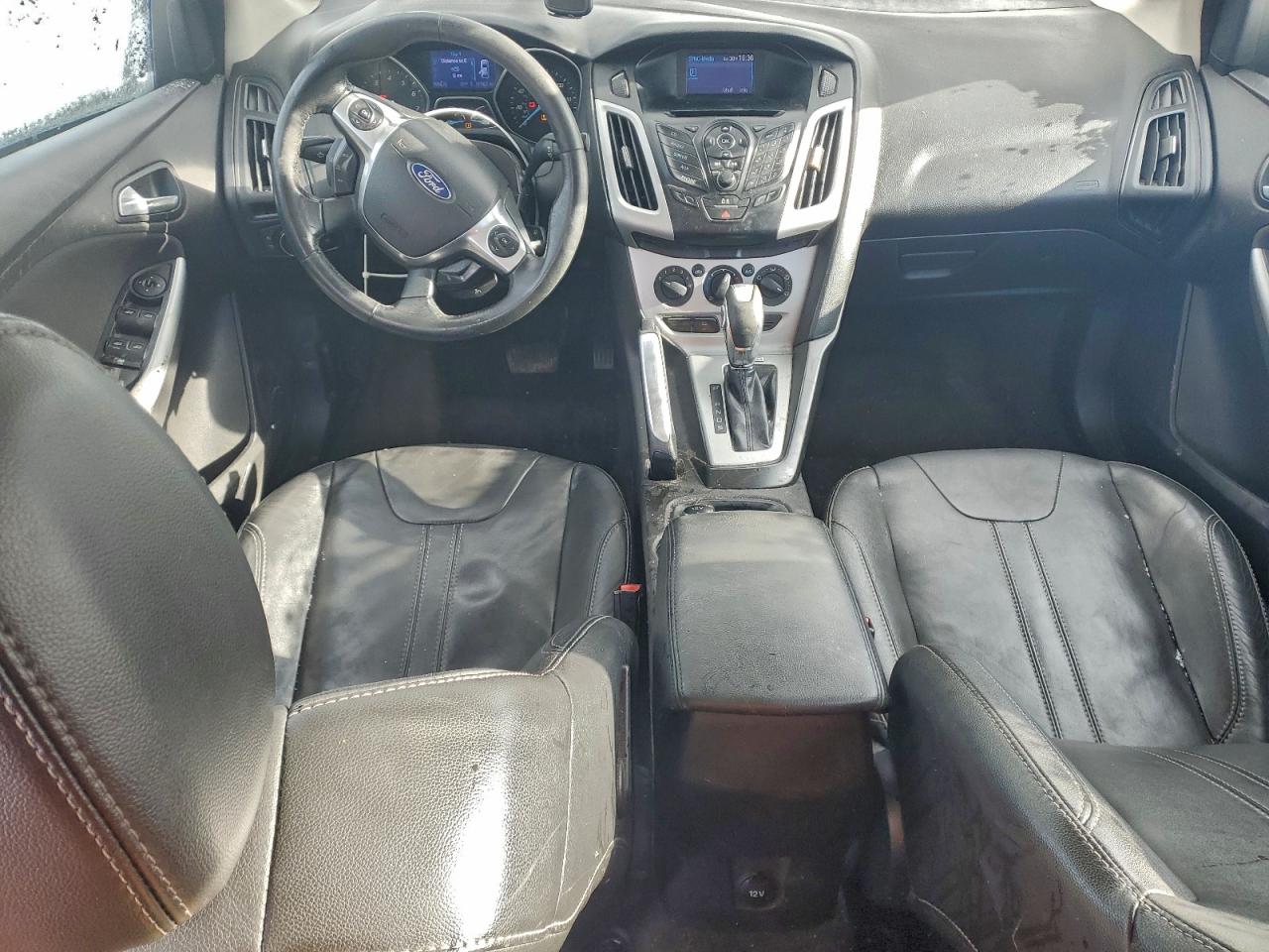 2013 FORD FOCUS SE photo 15