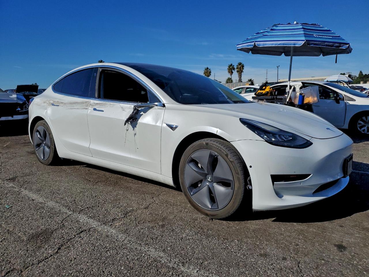 2019 TESLA MODEL 3 photo 4
