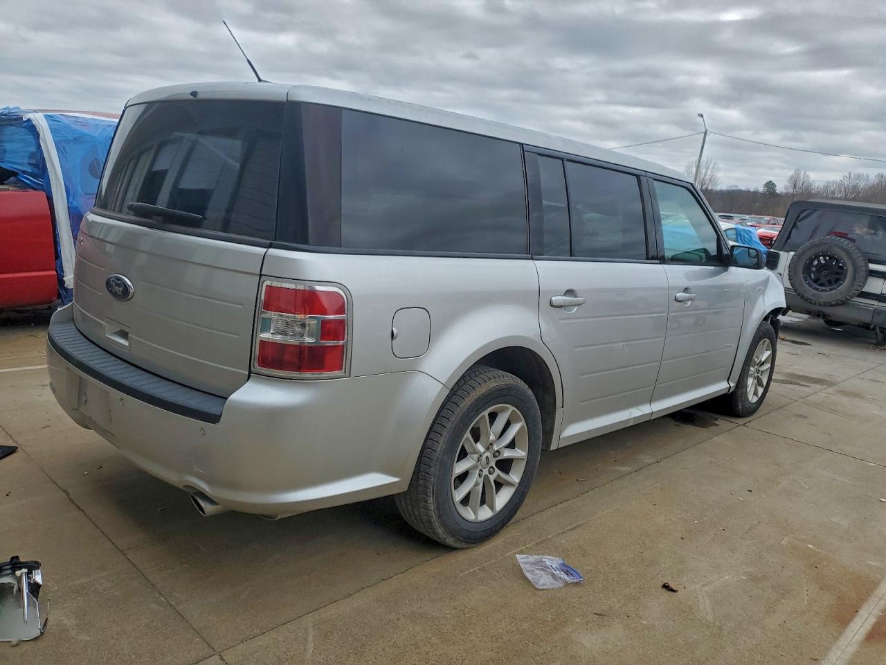 2014 FORD FLEX SE photo 5