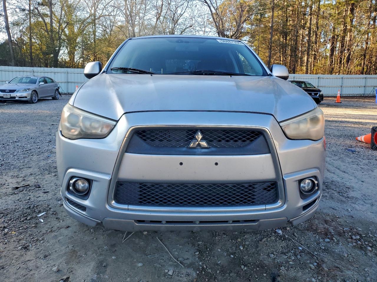 2011 MITSUBISHI OUTLANDER SPORT SE photo 9