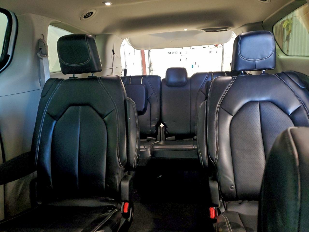 2024 CHRYSLER PACIFICA TOURING L photo 19
