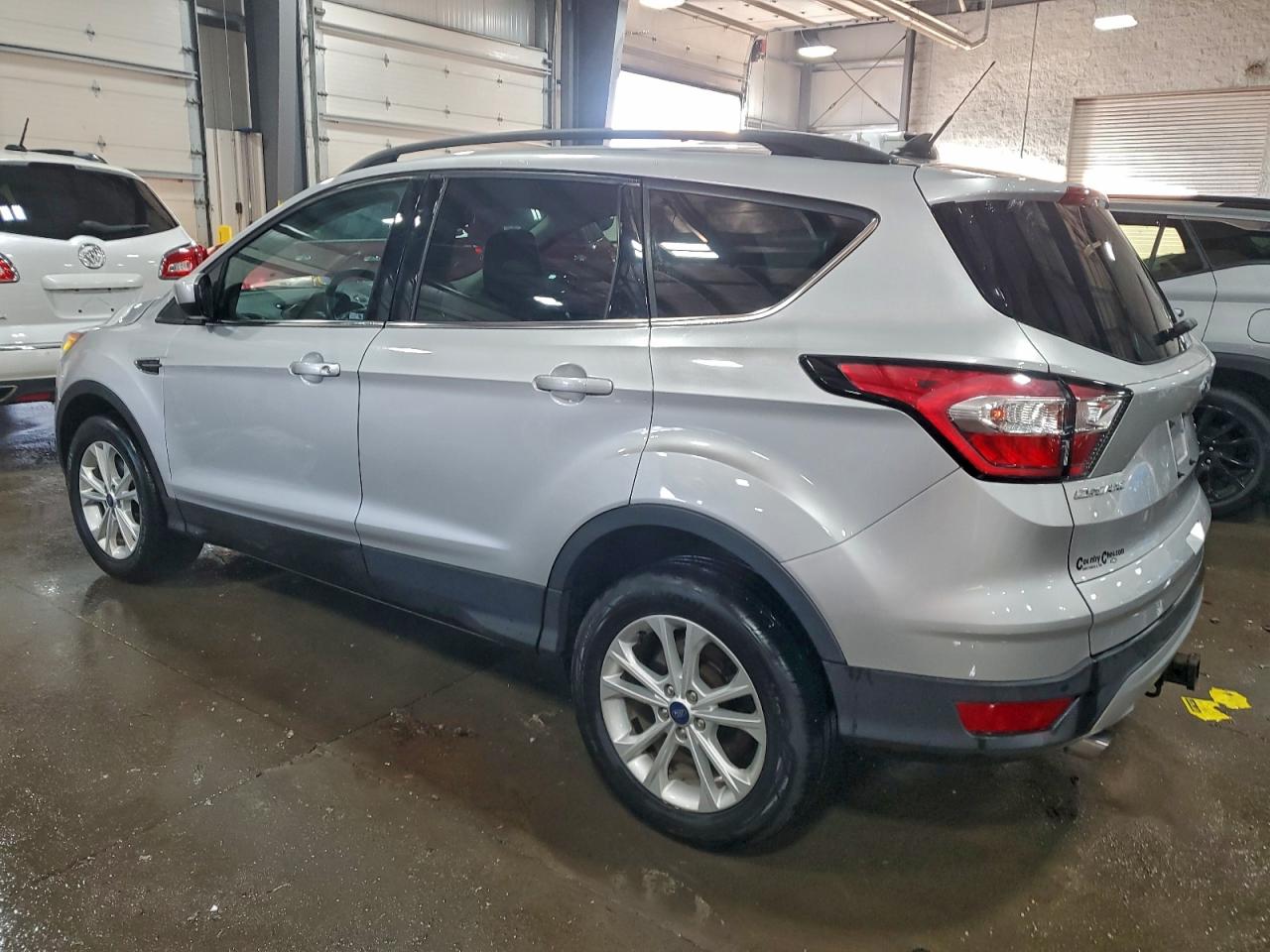 2018 FORD ESCAPE SEL photo 3