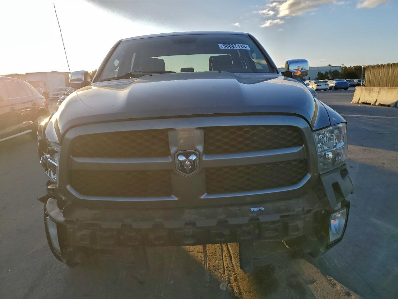 2013 RAM 1500 ST photo 9
