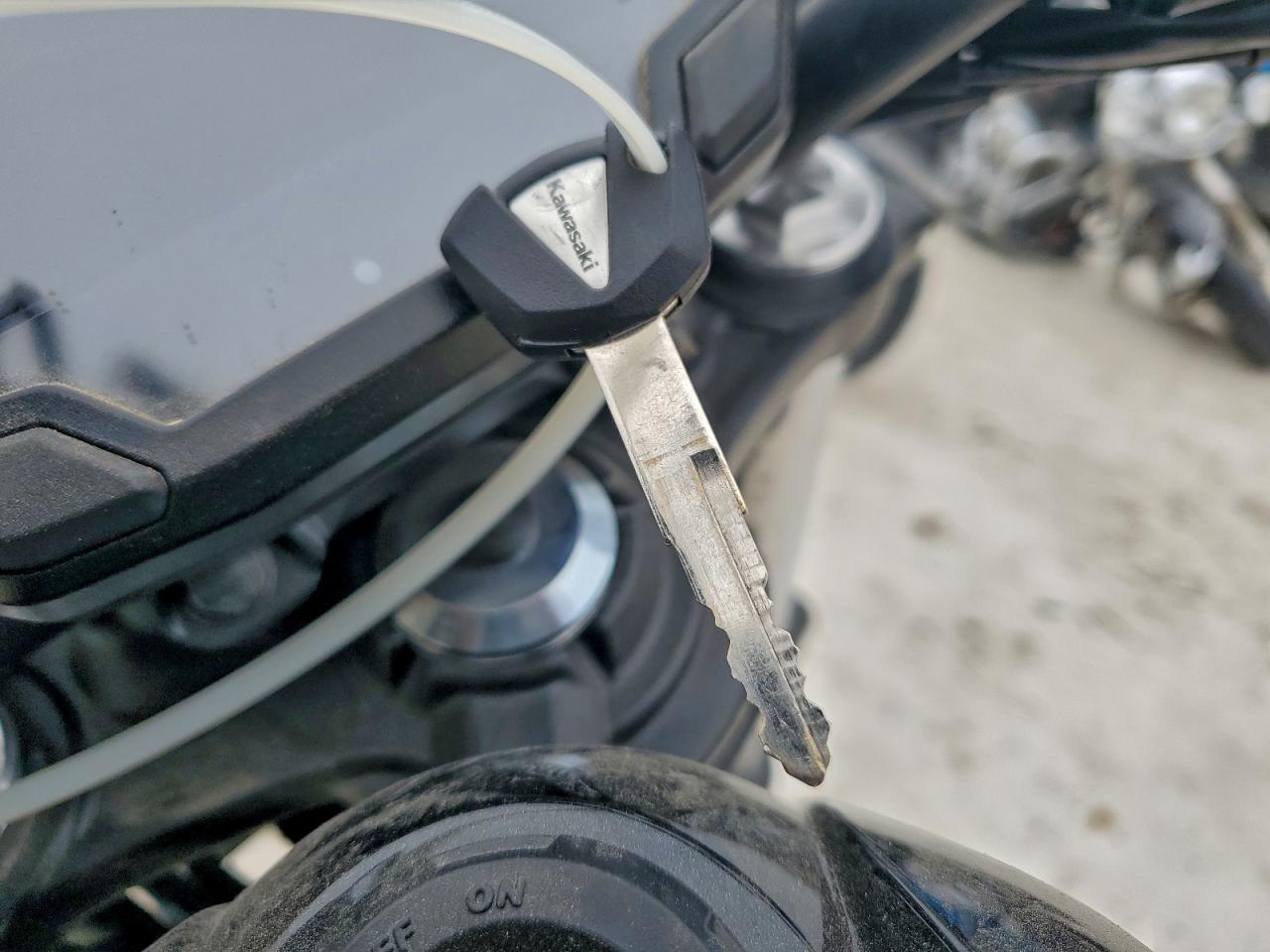 2021 KAWASAKI ER650 L photo 8