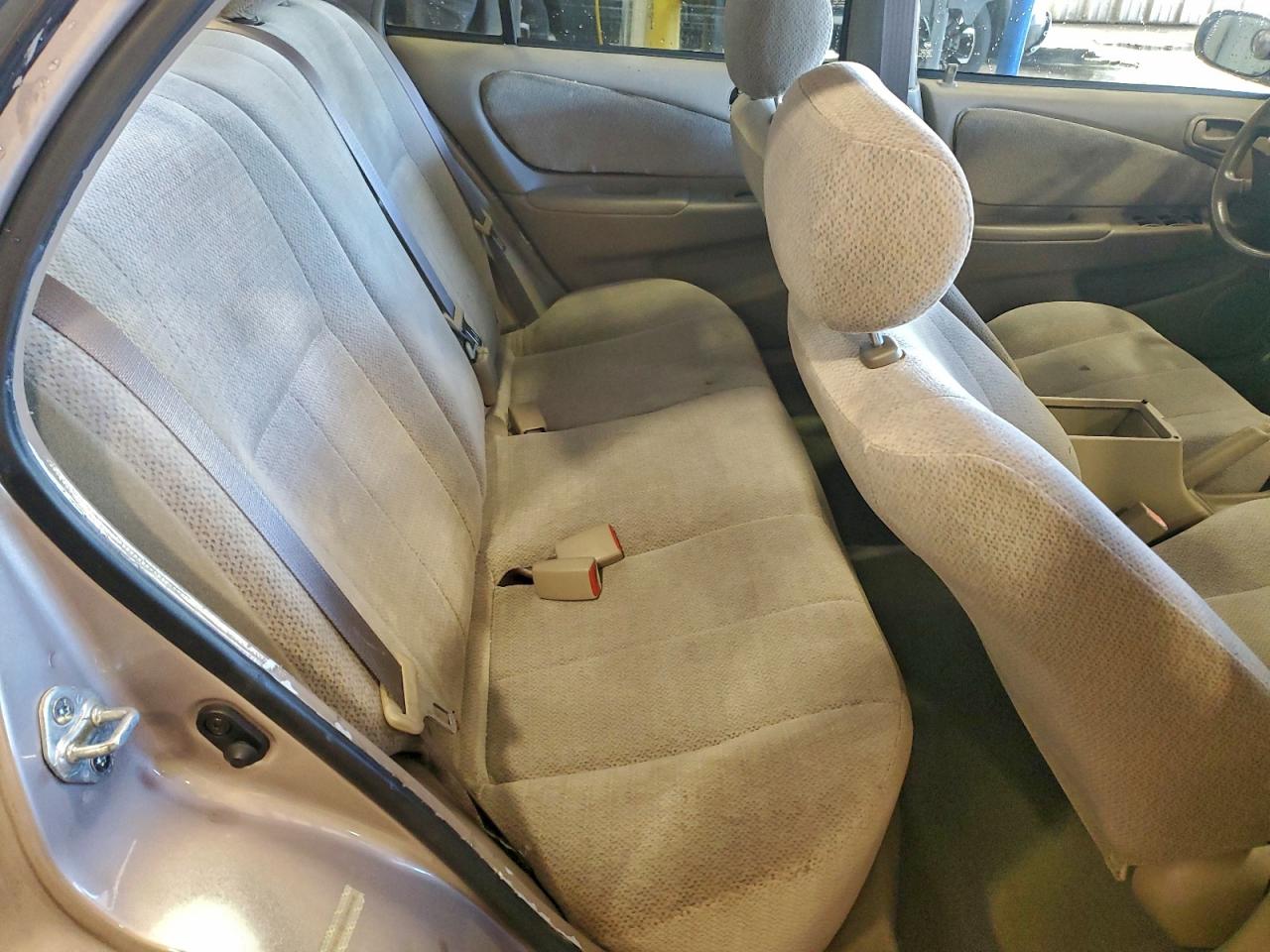 2001 TOYOTA COROLLA CE photo 10