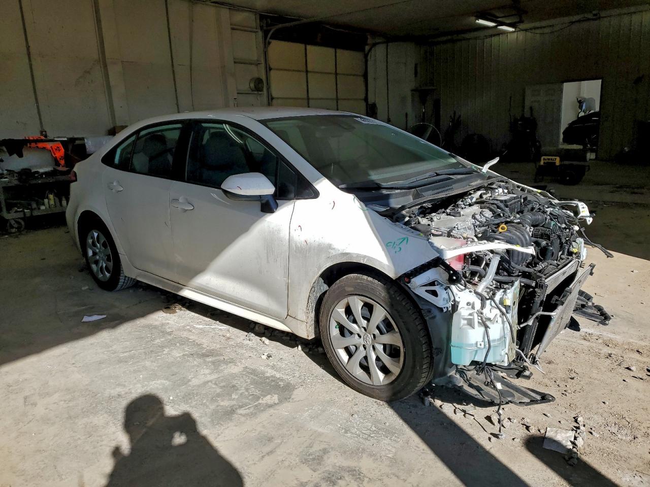 2020 TOYOTA COROLLA LE photo 4