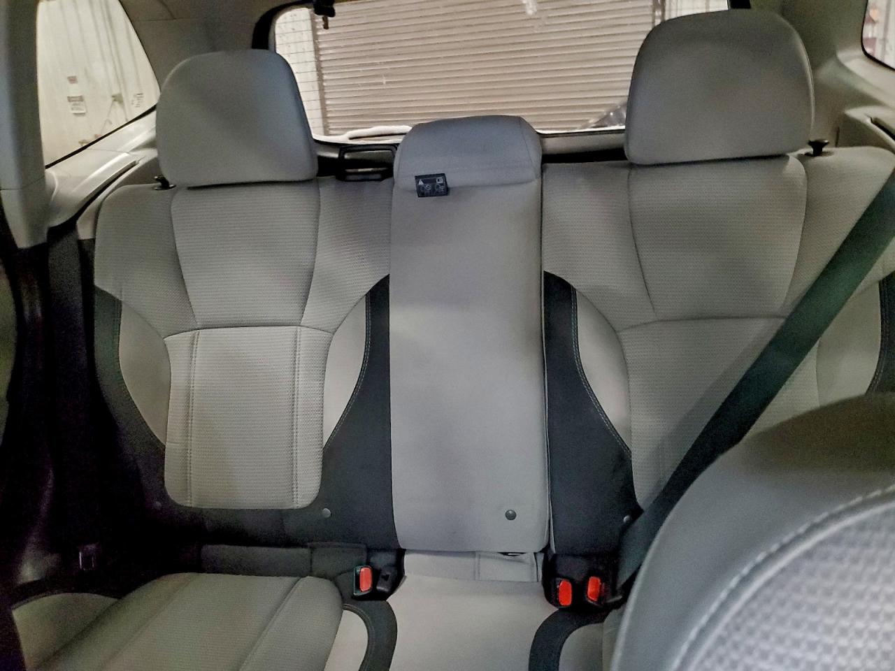 2021 SUBARU FORESTER photo 10