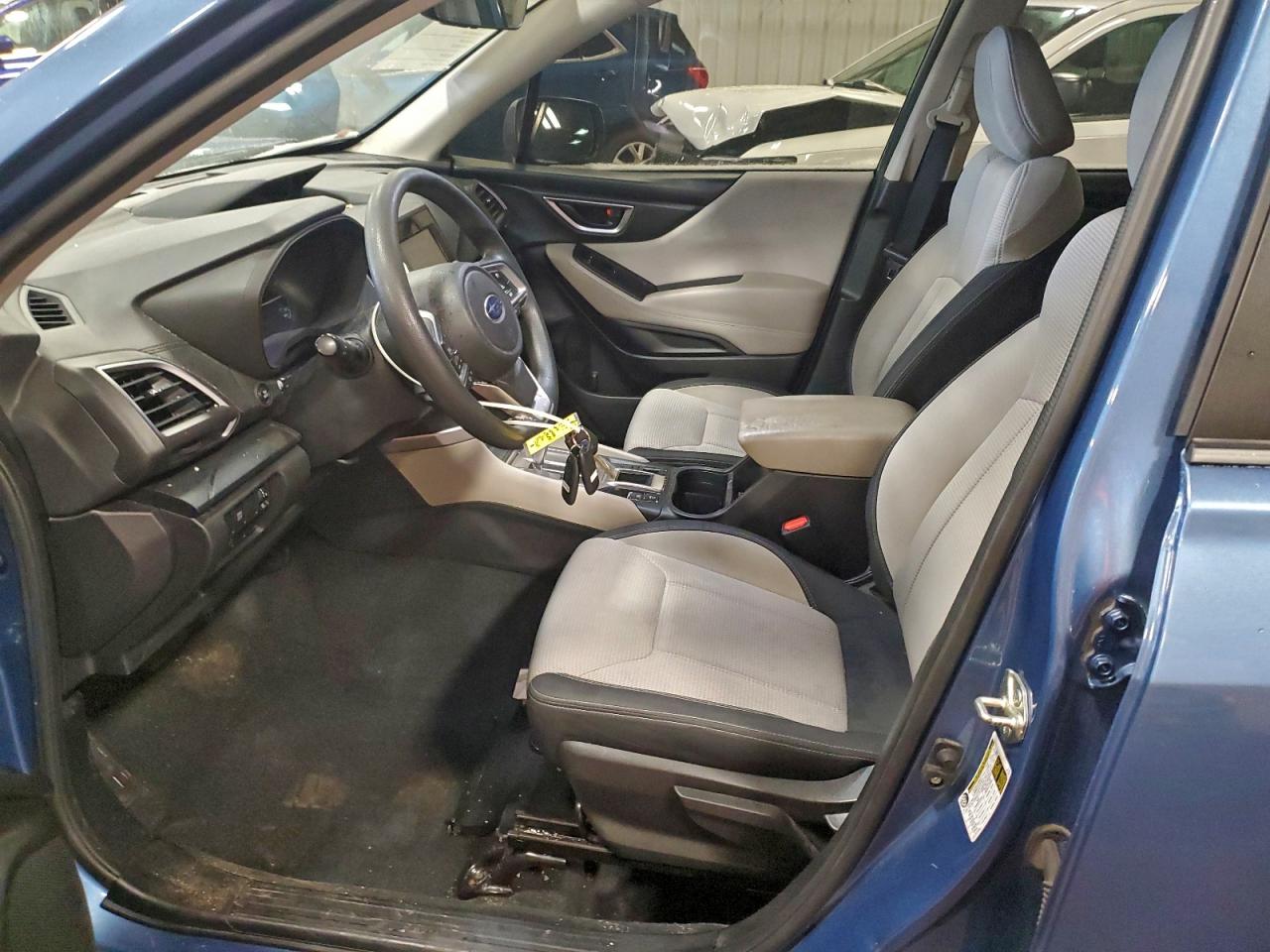 2021 SUBARU FORESTER photo 7