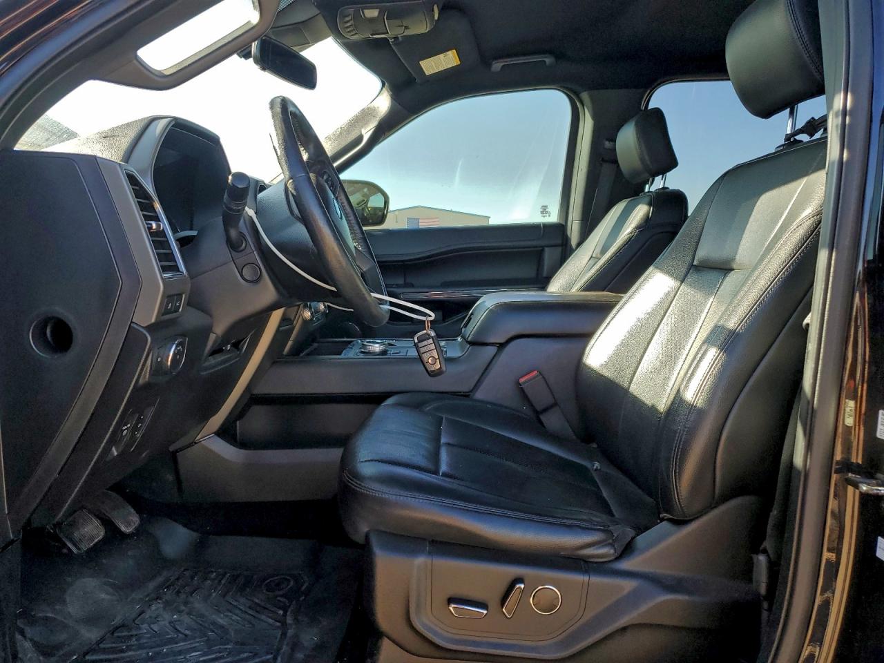 2019 FORD EXPEDITION XLT photo 7