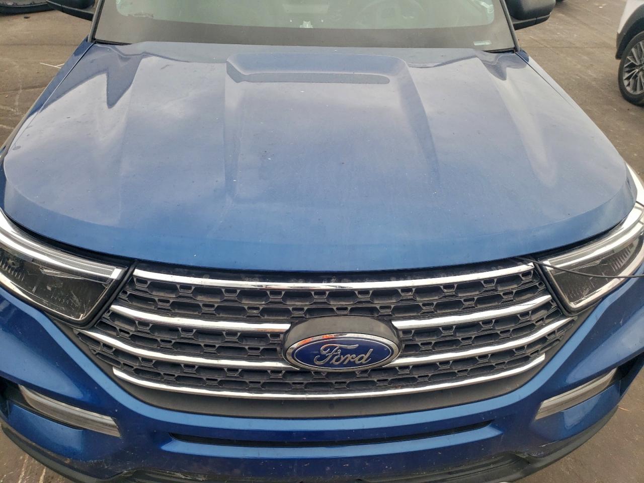 2023 FORD EXPLORER XLT photo 12