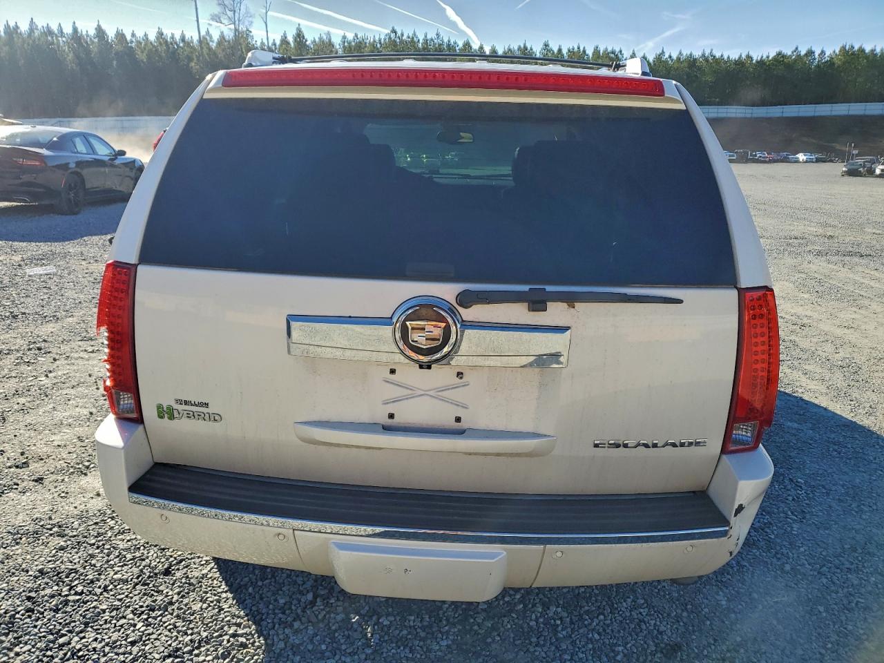 2011 CADILLAC ESCALADE HYBRID photo 6