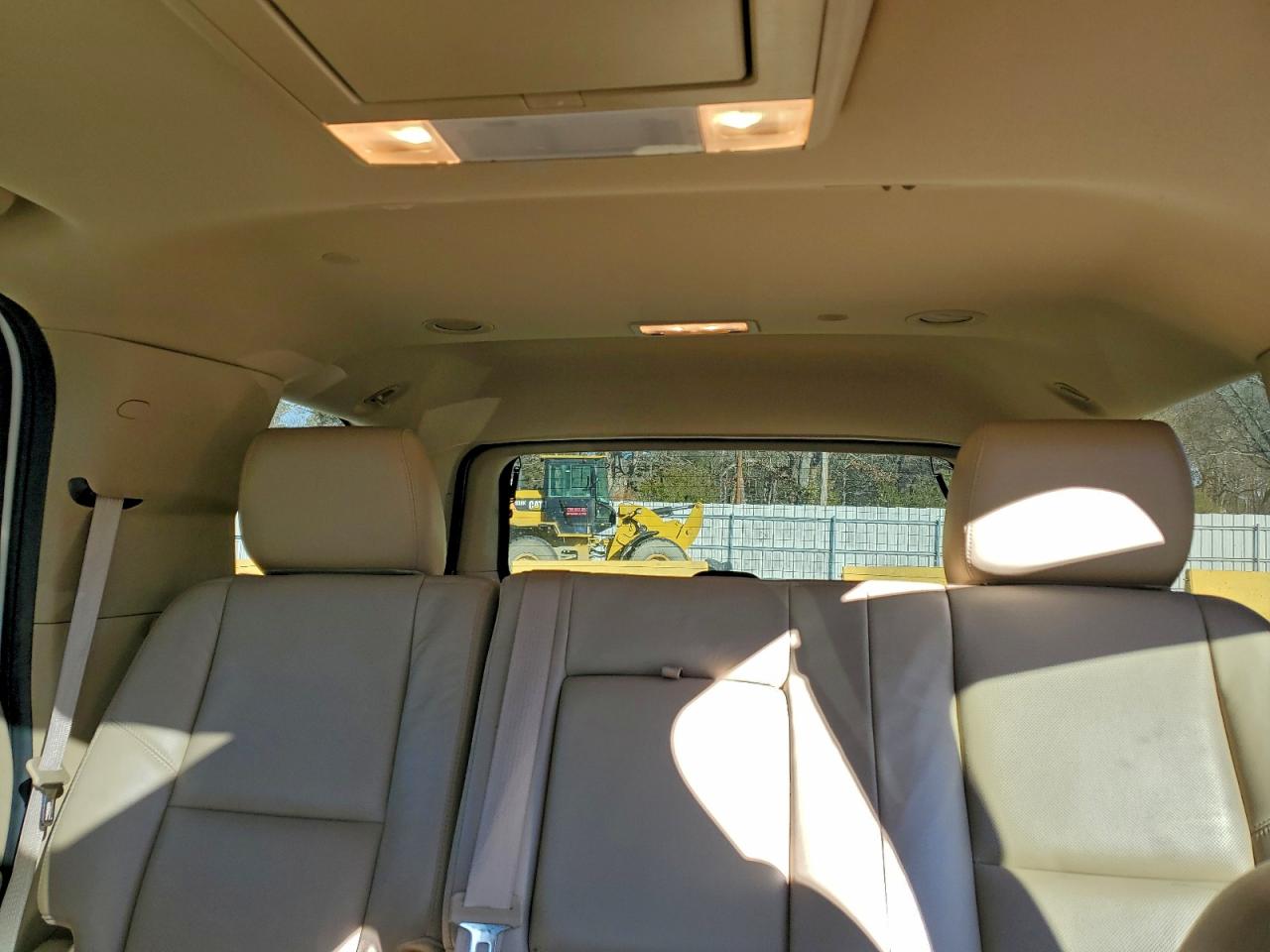 2011 CADILLAC ESCALADE HYBRID photo 10