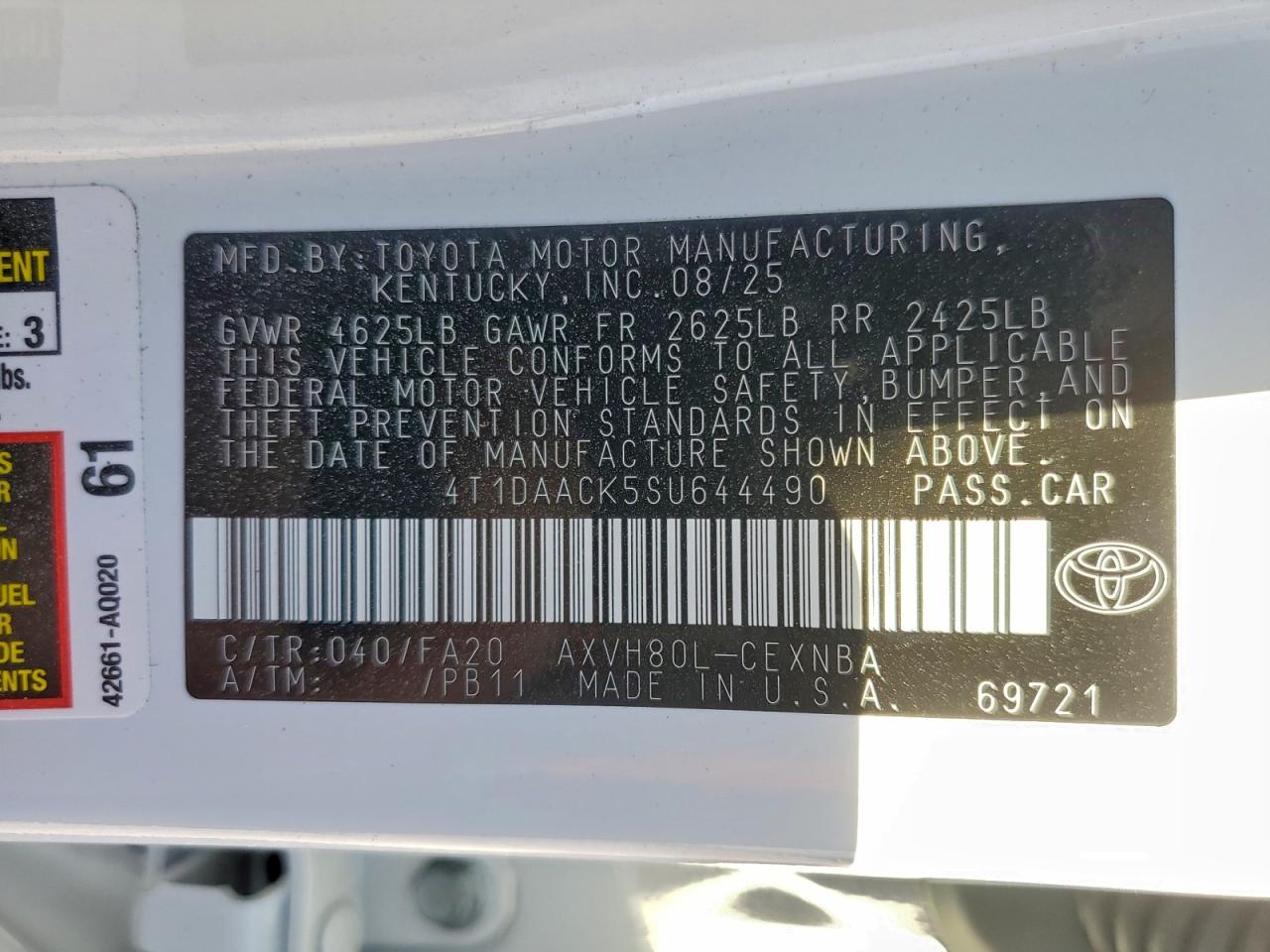 2025 TOYOTA CAMRY XSE photo 37